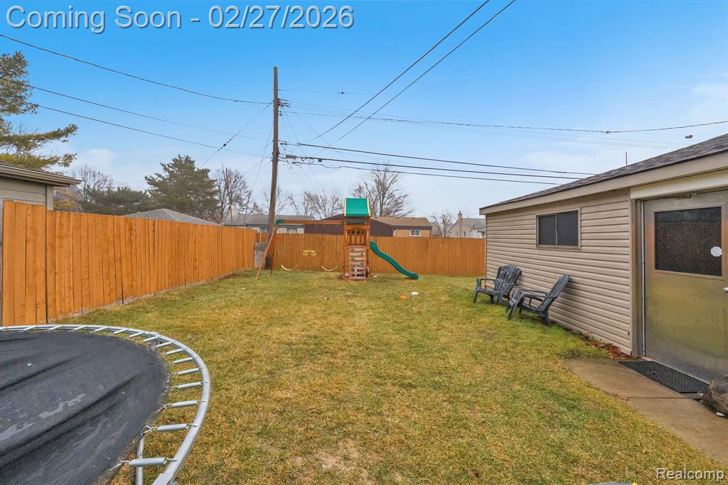 8281 Huron Street, Taylor, MI 48180 — Photo 9
