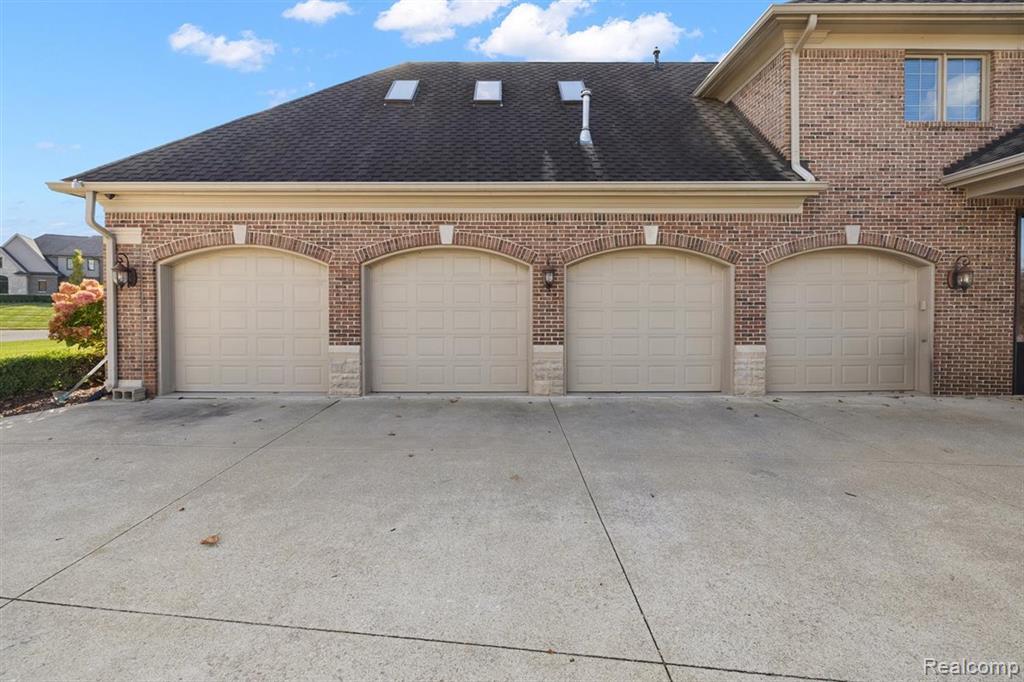 4650 Gatehouse Court, Rochester, MI 48306 — Photo 4