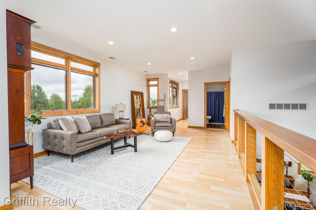 8104 PARKER Road, Saline, MI 48176 — Photo 15