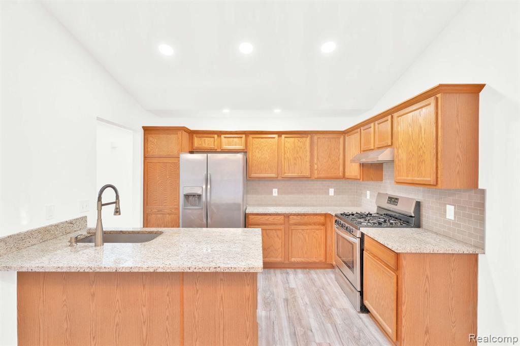 41057 Glenleven Court, Clinton Twp, MI 48038 — Photo 19