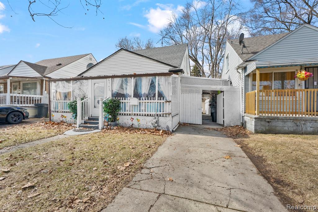 6747 Mettetal Street, Detroit, MI 48228 — Photo 3