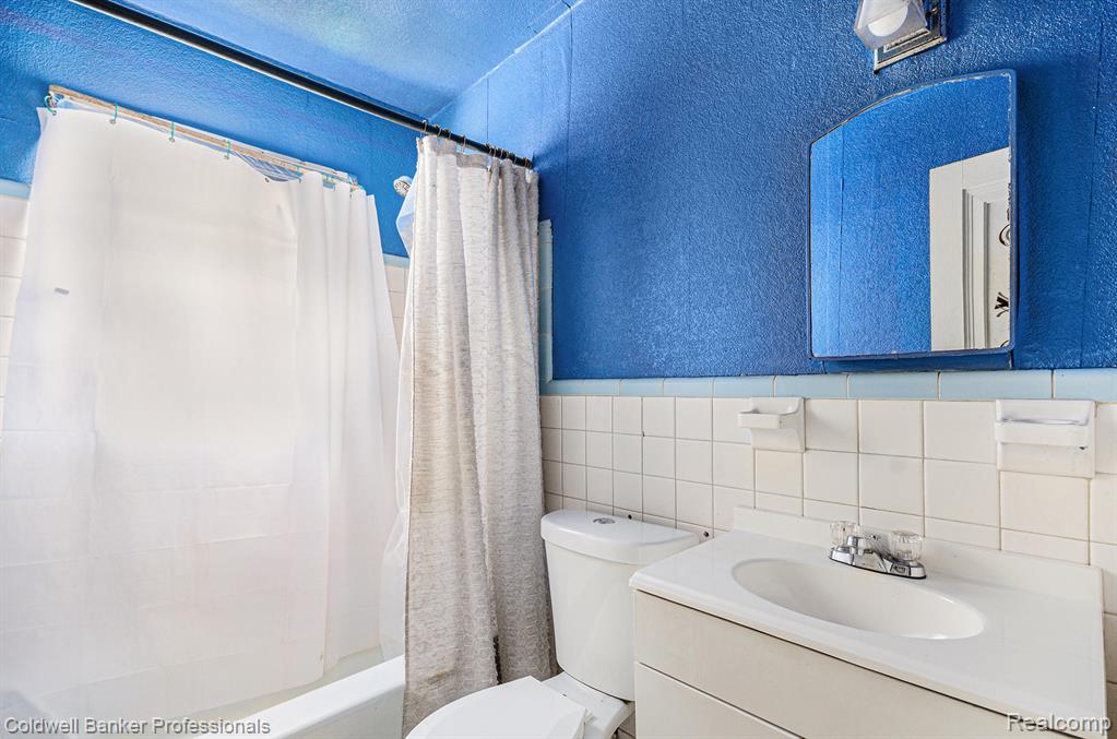 17867 Mackay Street, Detroit, MI 48212 — Photo 10