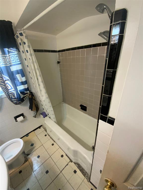 9116 Patton Street, Detroit, MI 48228 — Photo 12