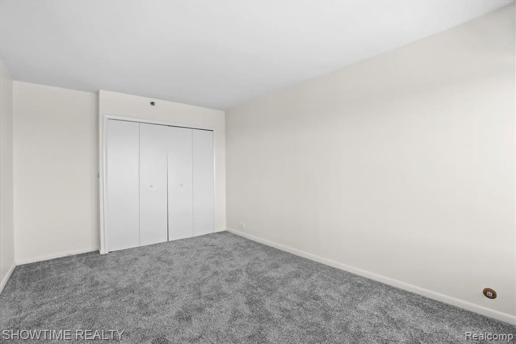 5000 Town Center Center, 2904, Southfield, MI 48075 — Photo 31