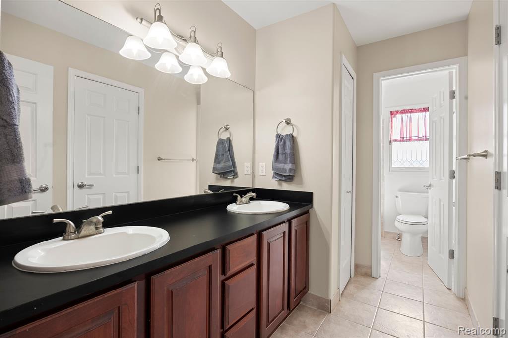6307 WILDWOOD Lane, West Bloomfield, MI 48324 — Photo 35
