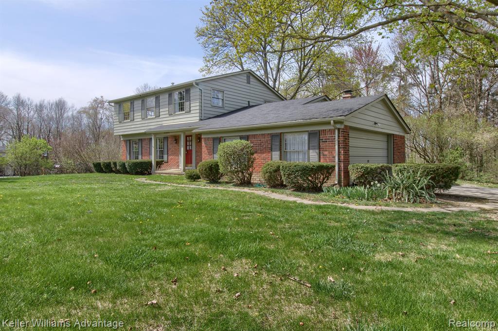 46895 BETTYHILL, Plymouth, MI 48170 — Photo 3