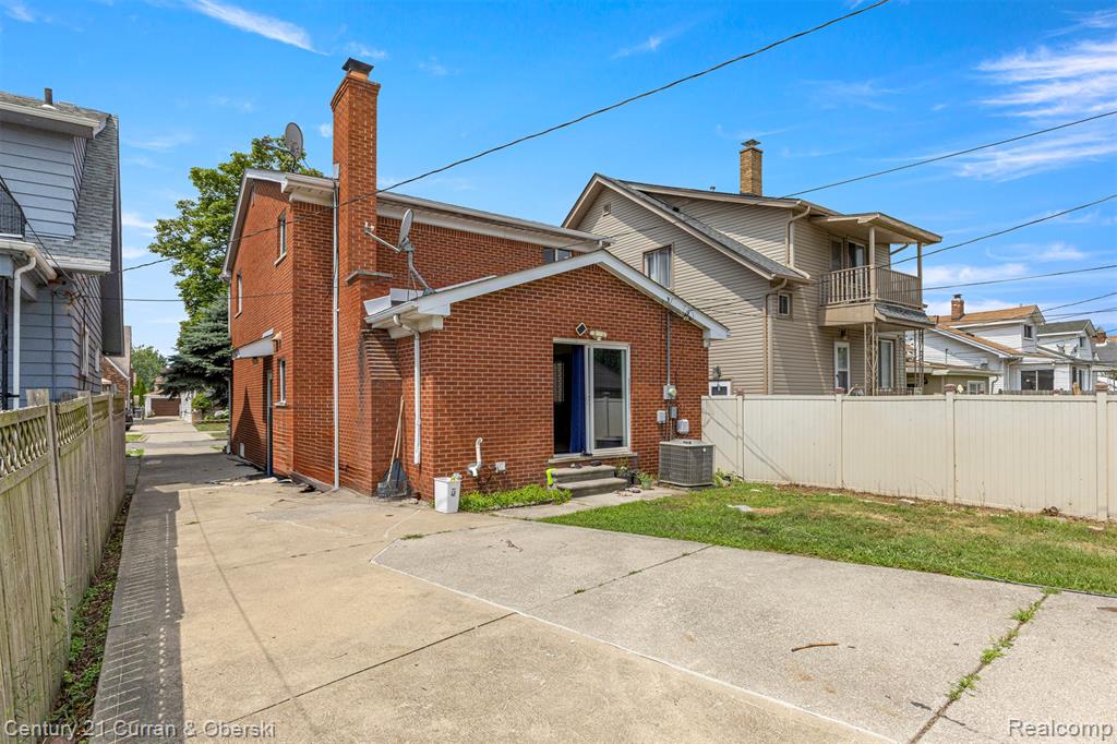5110 Maple Street, Dearborn, MI 48126 — Photo 40