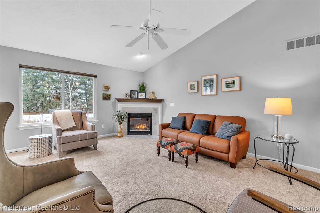 77 Sedum, Howell, MI 48843 — Photo 8