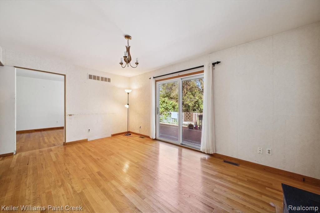 1852 MIDVALE Avenue, Ypsilanti, MI 48197 — Photo 21