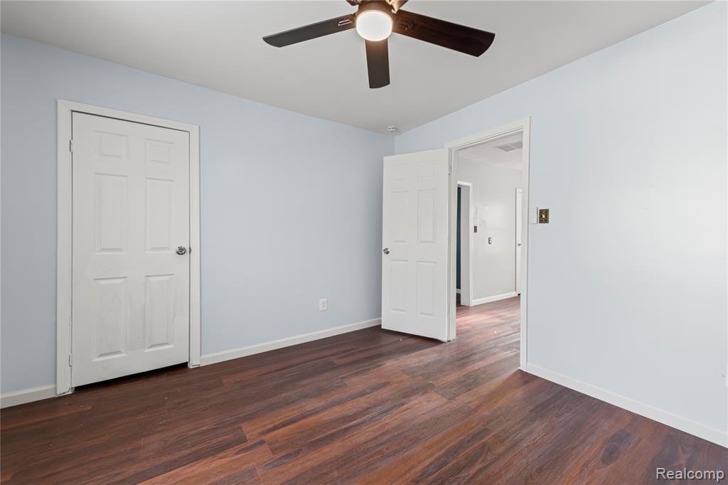 8419 Paige Avenue, Warren, MI 48089 — Photo 19