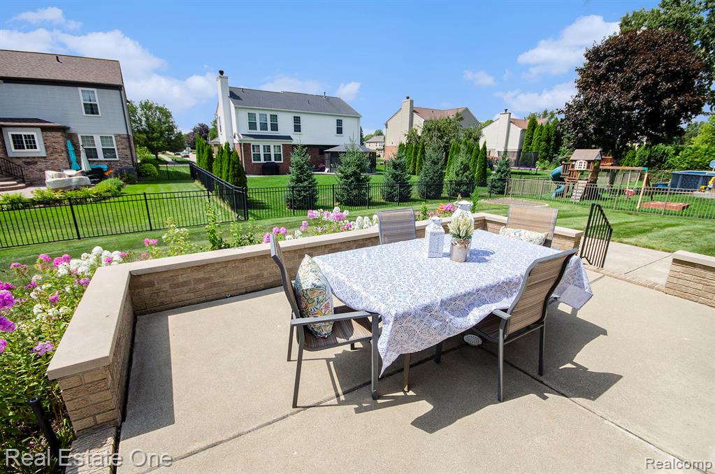 54149 Acadia Drive, Macomb, MI 48042 — Photo 26