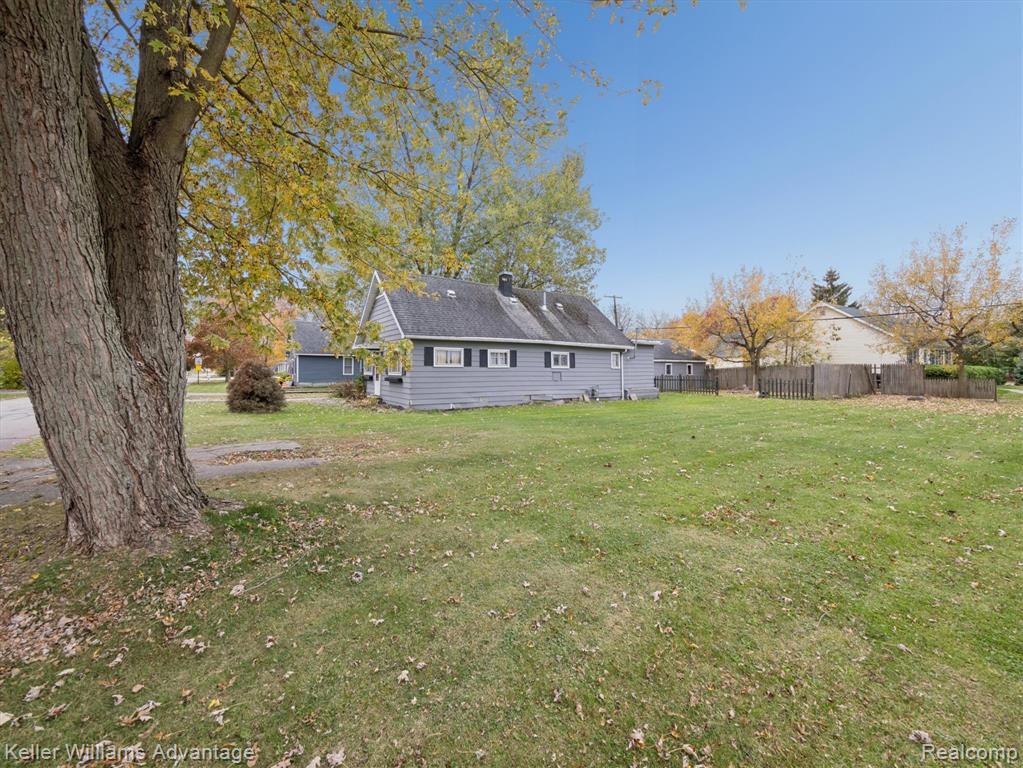 4777 Elm Street, Newport, MI 48166 — Photo 28