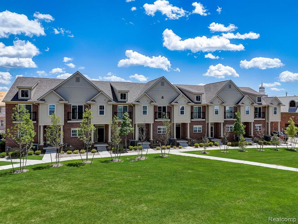 25503 GRANDVIEW Lane, 26, Novi, MI — Photo 5