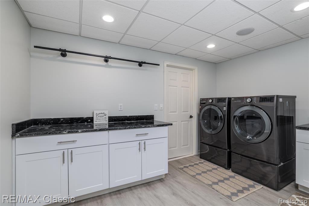 18438 Clairmont Circle E, Northville, MI 48168 — Photo 65