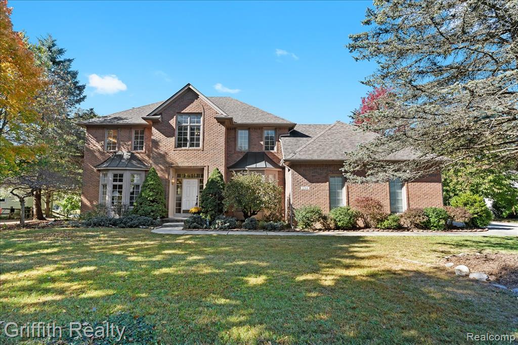 4364 Lake Forest Drive E, Ann Arbor, MI 48108 — front exterior