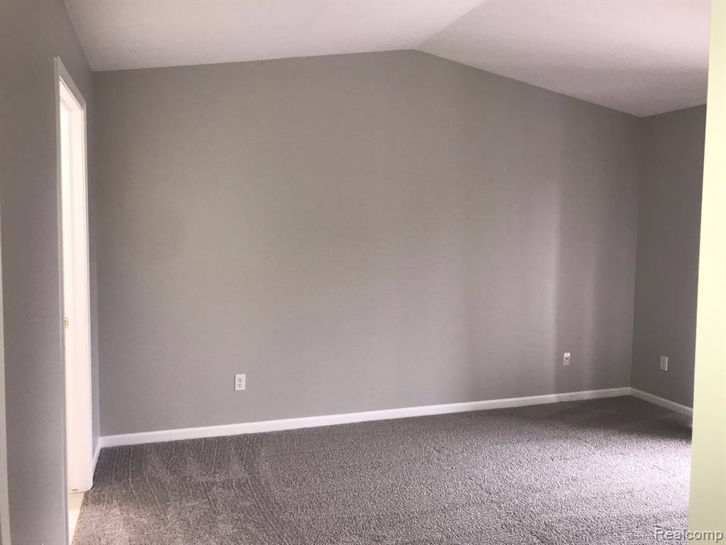43915 Elm Drive, Sterling Heights, MI 48313 — Photo 10