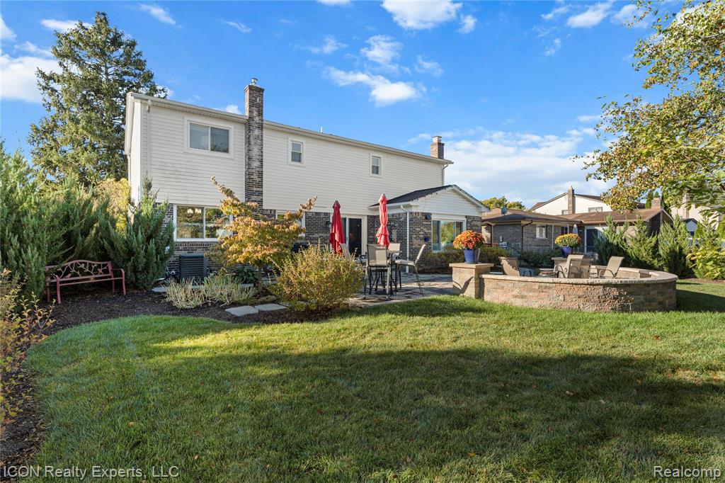 6596 Chadwick Drive, Canton, MI 48187 — Photo 28