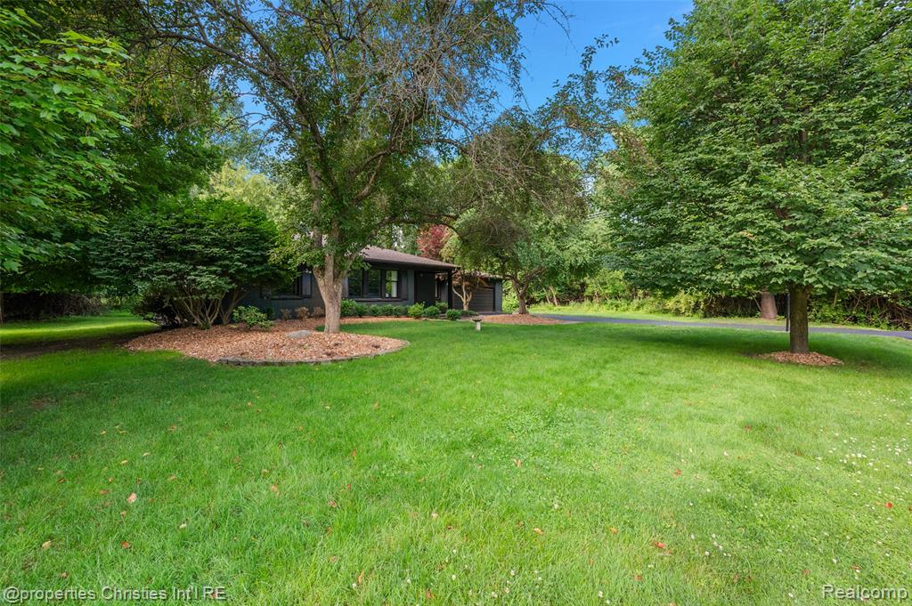 27331 Gardenway Road, Franklin, MI 48025 — Photo 4