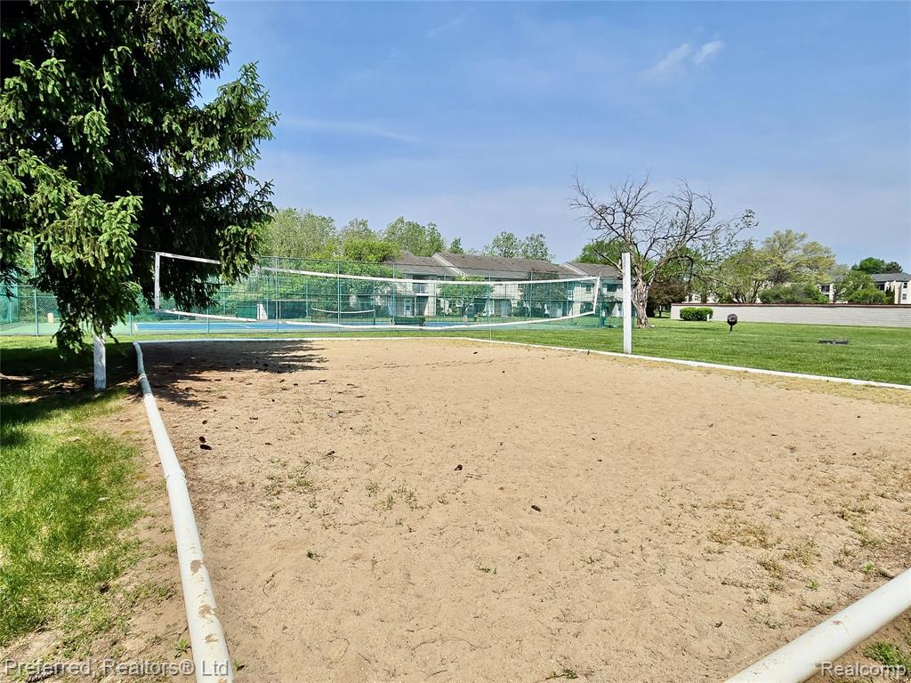 771 Clubhouse Drive, Ypsilanti, MI 48197 — Photo 18