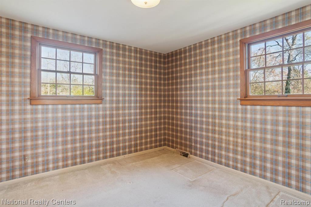 5621 Eastman Boulevard, West Bloomfield, MI 48323 — Photo 34
