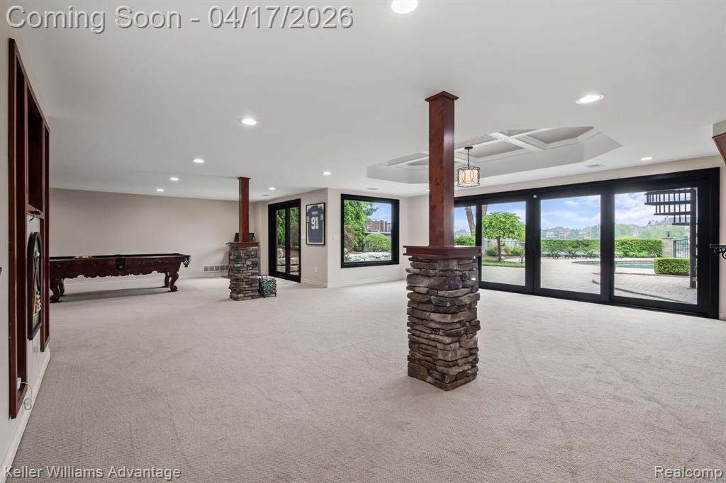 10993 Stoney Point Drive, South Lyon, MI, 48178