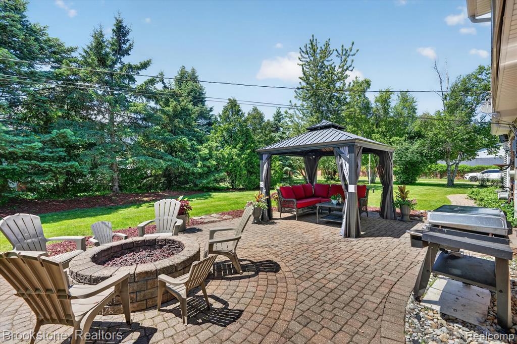 30261 Ardmore Drive, Farmington, MI 48334 — Photo 3