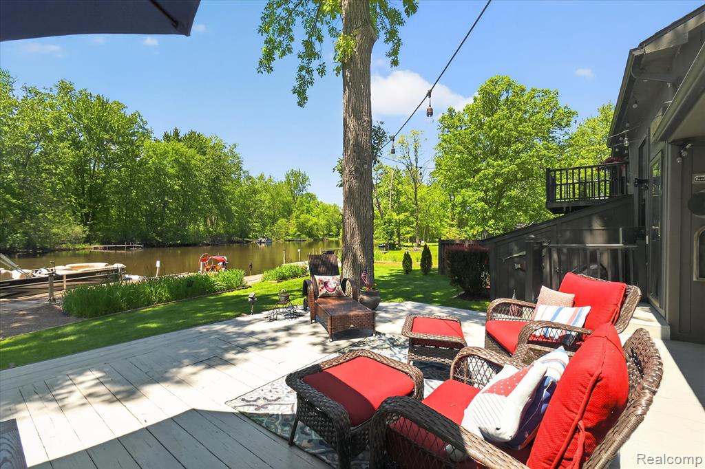 6415 Riverdale Road, Whitmore Lake, MI 48189 — Photo 49