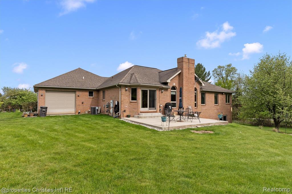 23071 Napier Road, Northville, MI 48167 — Photo 28