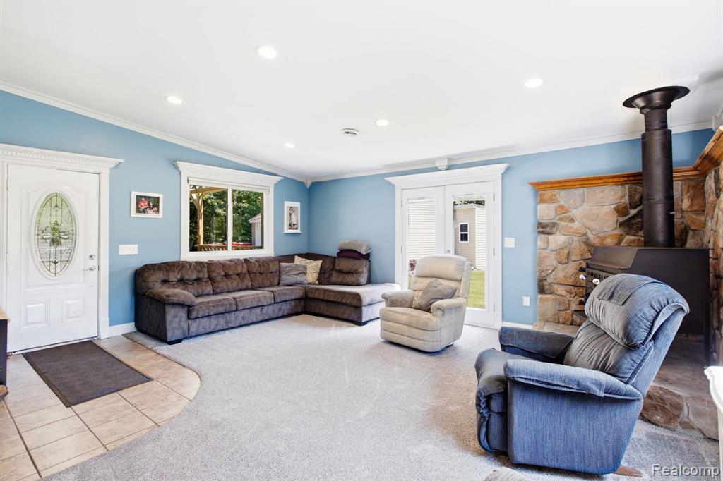 5275 Gratiot Avenue, St. Clair, MI 48079 — Photo 21