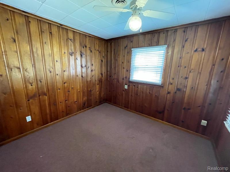 26604 GROVELAND Street, Madison Heights, MI 48071 — Photo 9