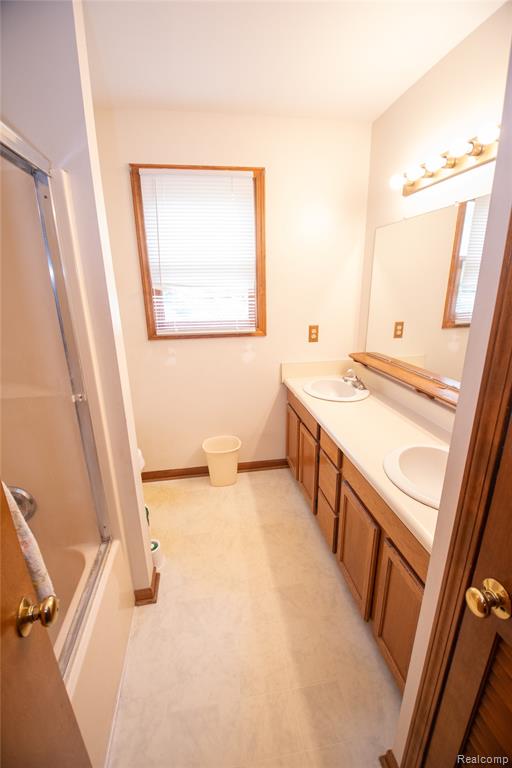 808 Vivian Lane, Oxford, MI 48371 — Photo 7