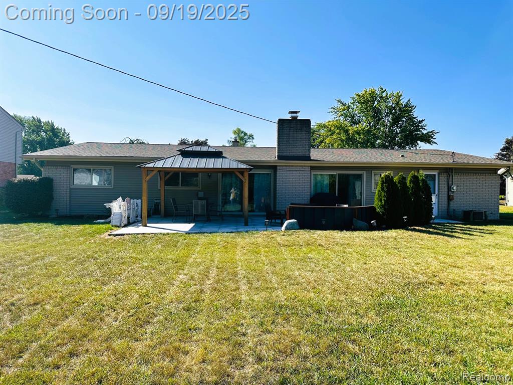 8139 Hedgeway Drive, Shelby Twp, MI 48317 — Photo 47