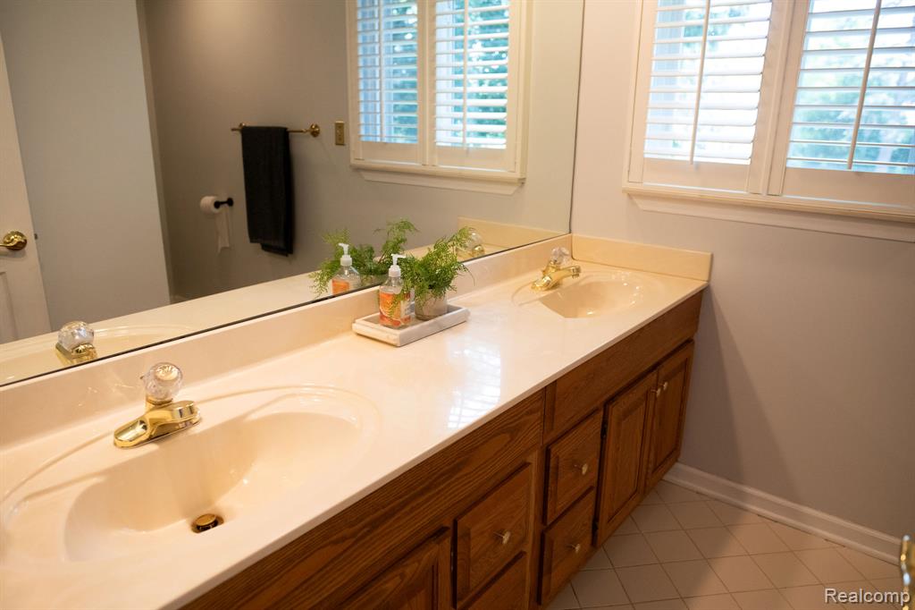 14922 Robinwood Drive, Plymouth, MI 48170 — Photo 51