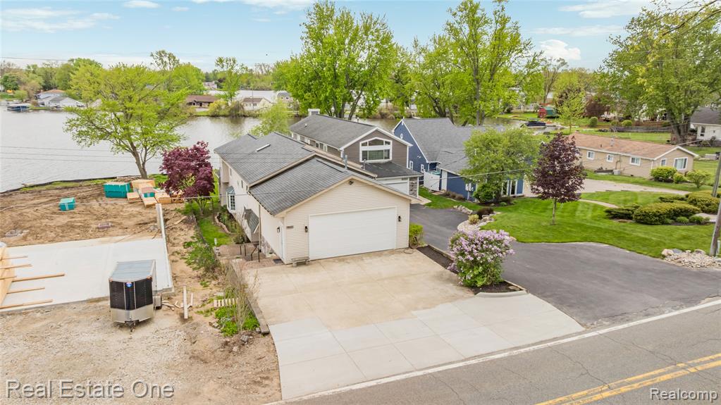 9047 Gale Road, White Lake, MI — Photo 3