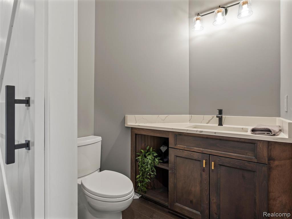 7670 Parshallville Road, Hartland, MI 48430 — Photo 31