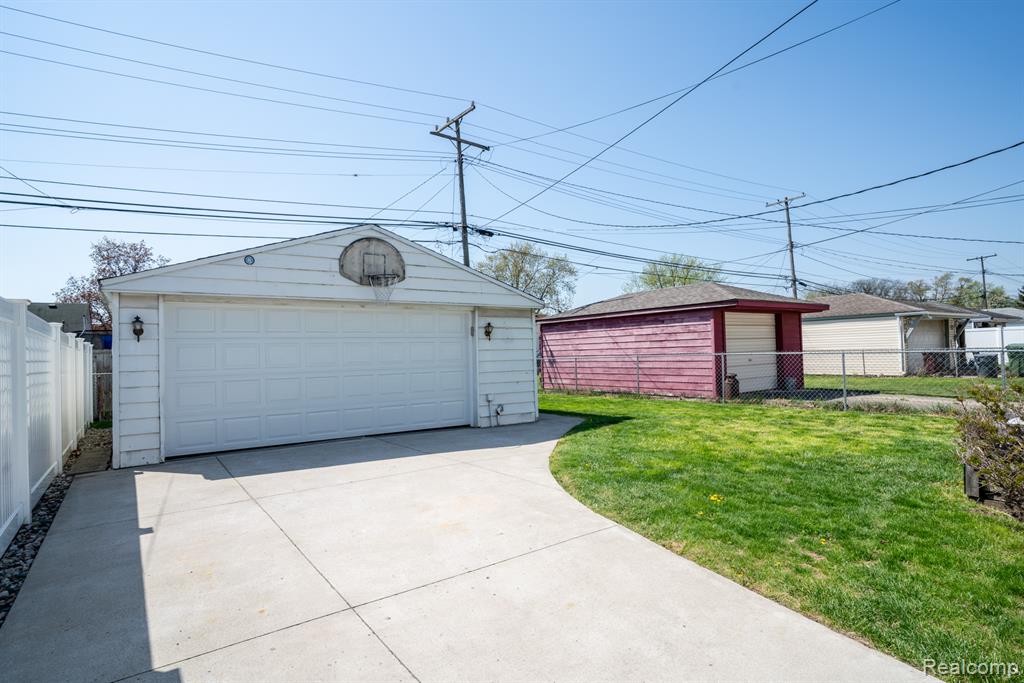 13273 Cunningham Street, Southgate, MI 48195 — Photo 5