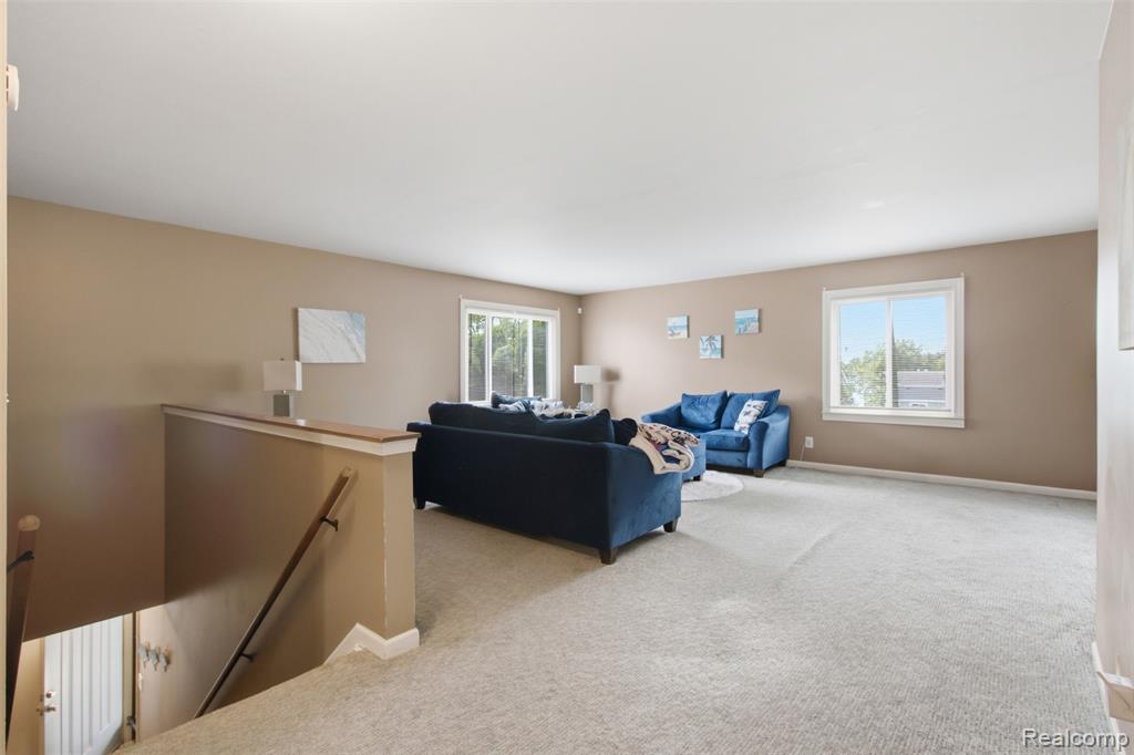 735 Claire Pointe Circle, Saint Clair Shores, MI 48081 — Photo 3