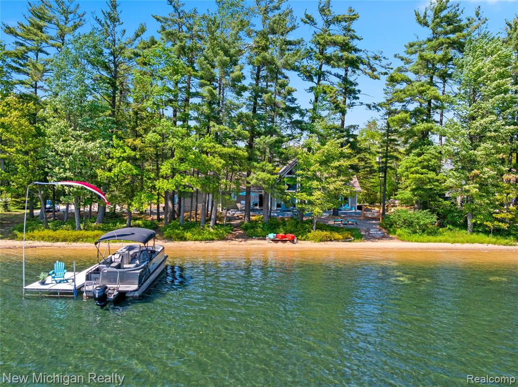 1811 Sunset Drive, Gaylord, MI 49735 — Photo 39