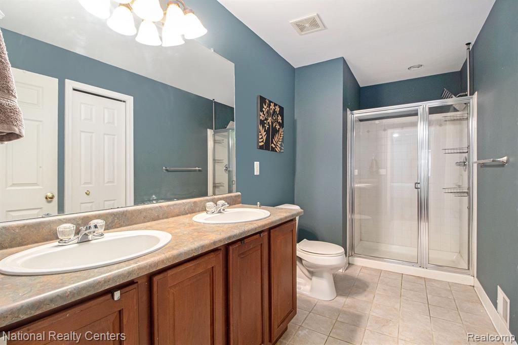 22666 GODDARD Road, Taylor, MI 48180 — Photo 16