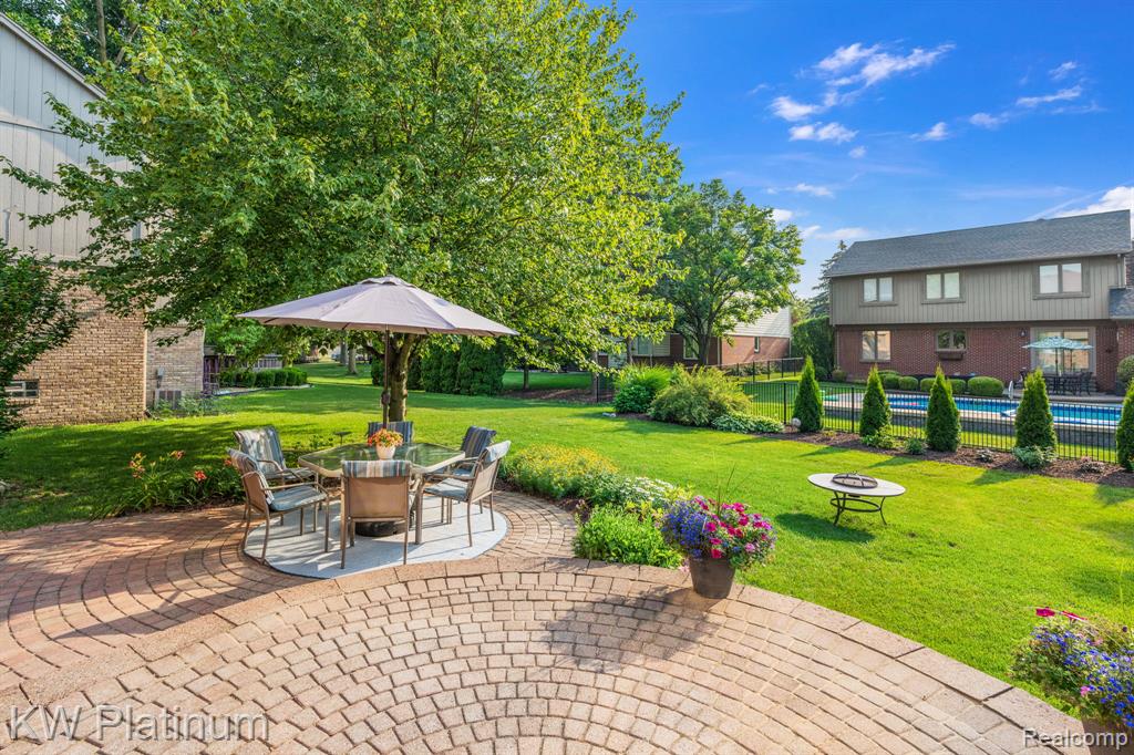 4317 Vassar Drive, Troy, MI 48085 — Photo 37
