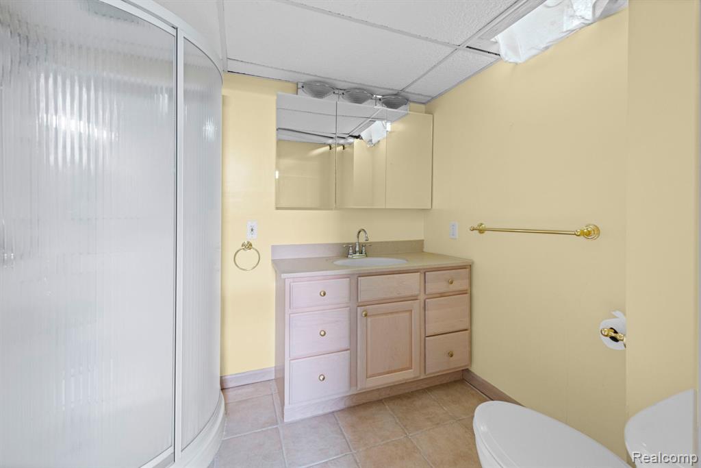 20085 Wedgewood Drive, Grosse Pointe Woods, MI 48236 — Photo 20