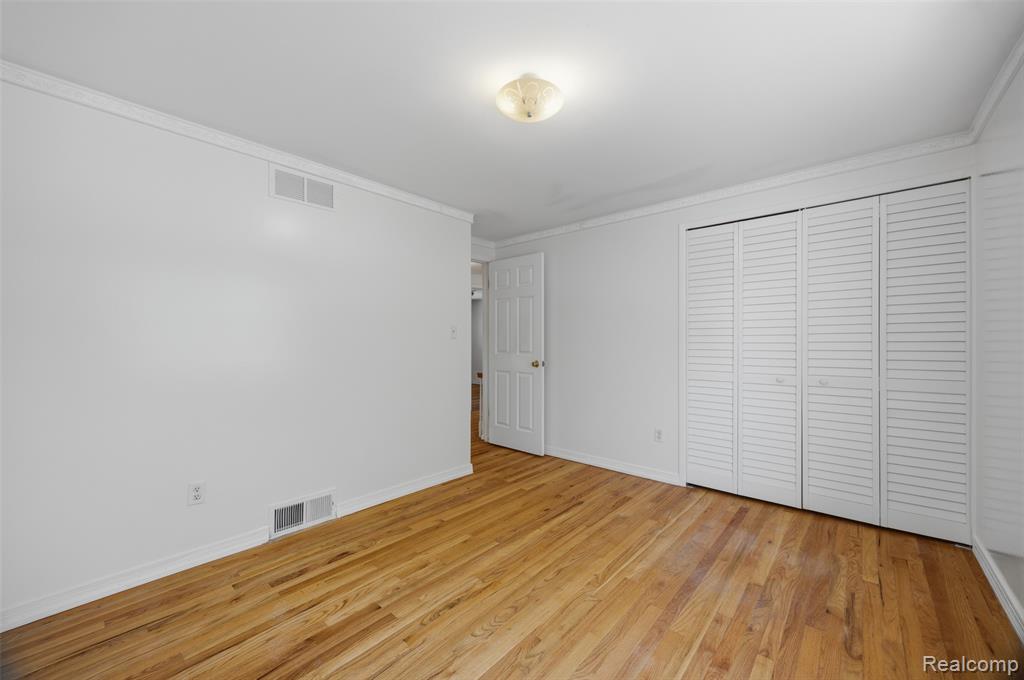 14018 Greentrees Street, Riverview, MI 48193 — Photo 23