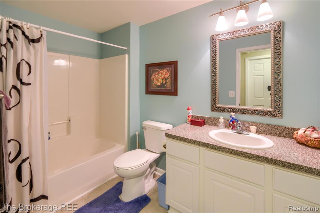 10047 Fox Run Drive, Davison, MI 48423 — Photo 53
