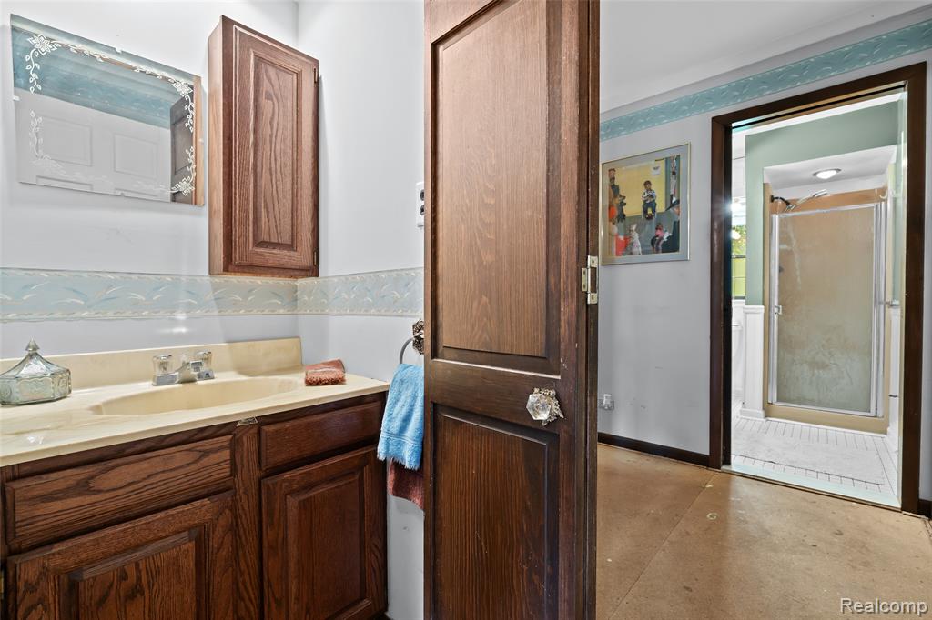 9044 Kemper Drive, South Lyon, MI 48178 — Photo 20