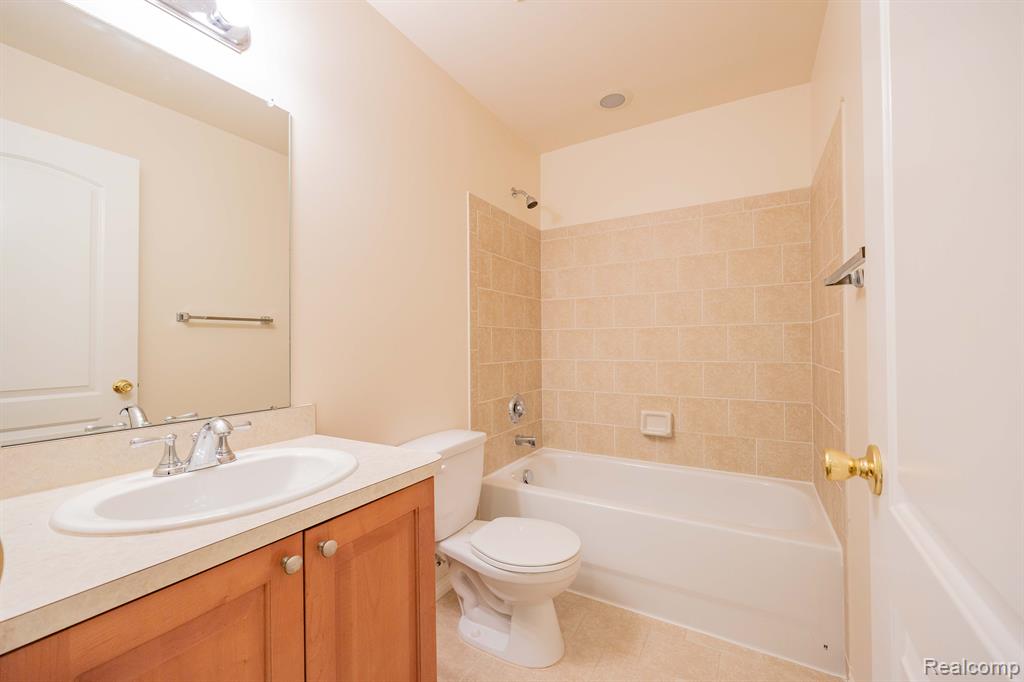 37575 N DIANNE Lane, New Boston, MI 48164 — Photo 19