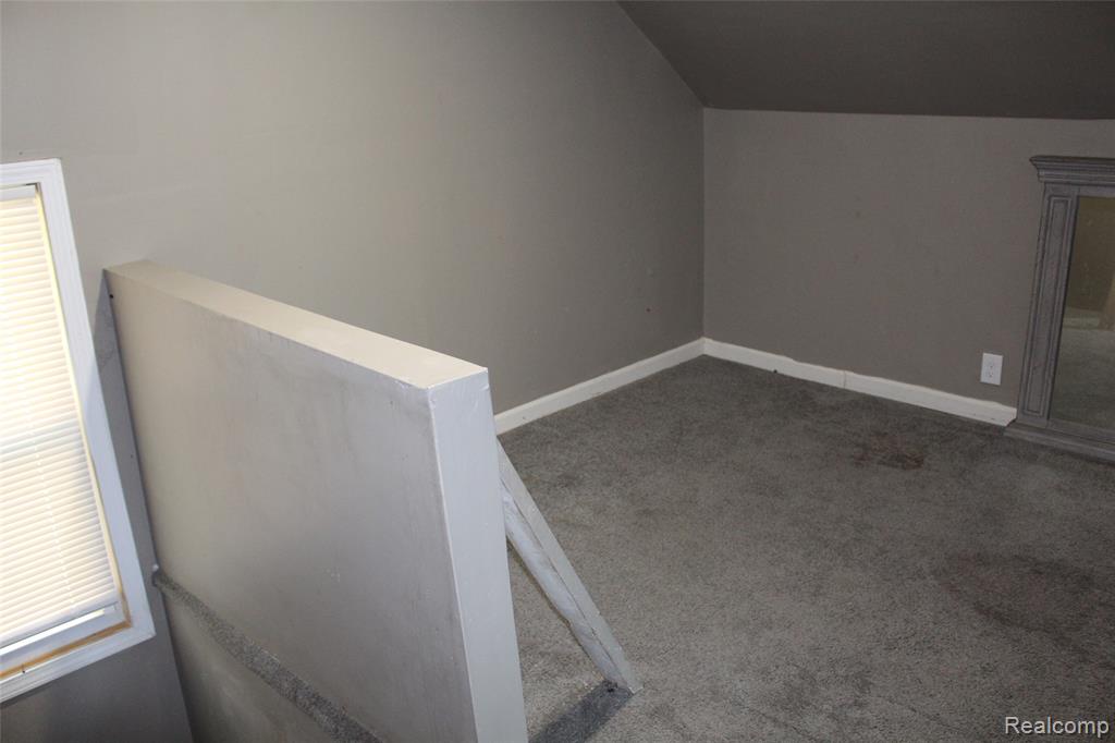 15837 Fielding Street, Detroit, MI 48223 — Photo 11