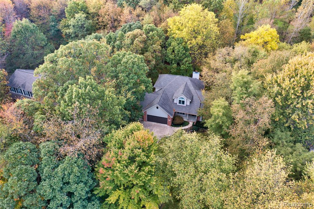 11410 Tall Shadows Court, Pinckney, MI 48169 — Photo 52