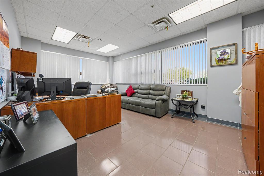51214 Industrial Drive, Macomb, MI 48042 — Photo 15