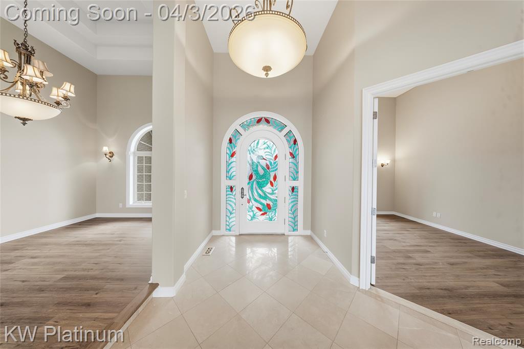 48877 Point Lakeview Drive, Chesterfield, MI 48047 — Photo 5