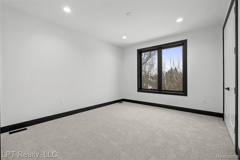 523 Walnut Street, Brighton, MI 48116 — Photo 32